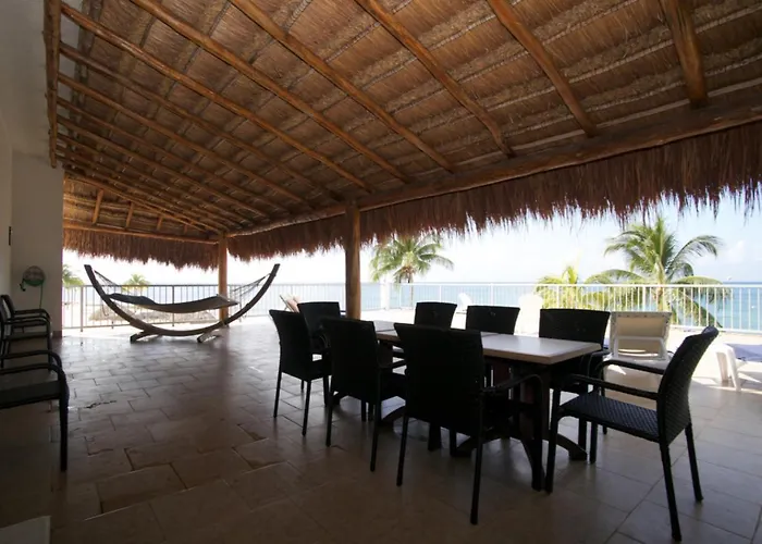 The Queen Of House -luxury Beachfront Villa- Million Dollars View Ferienhaus